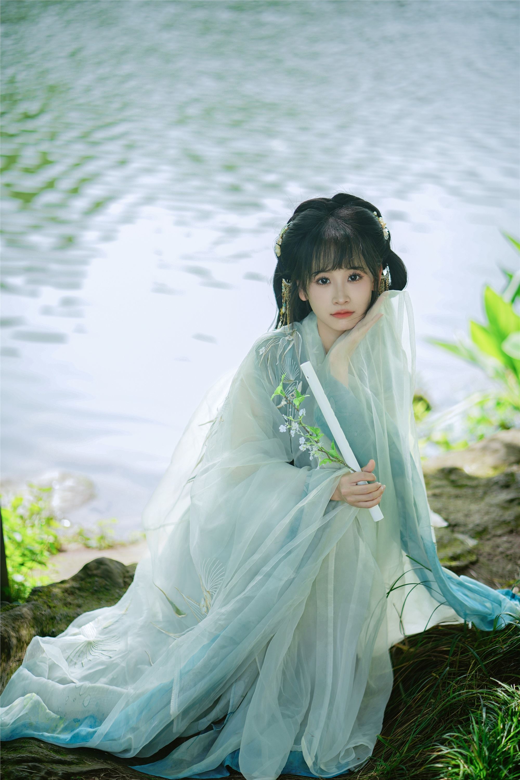 YITUYU艺图语 2025.01.22 小师妹 春娇